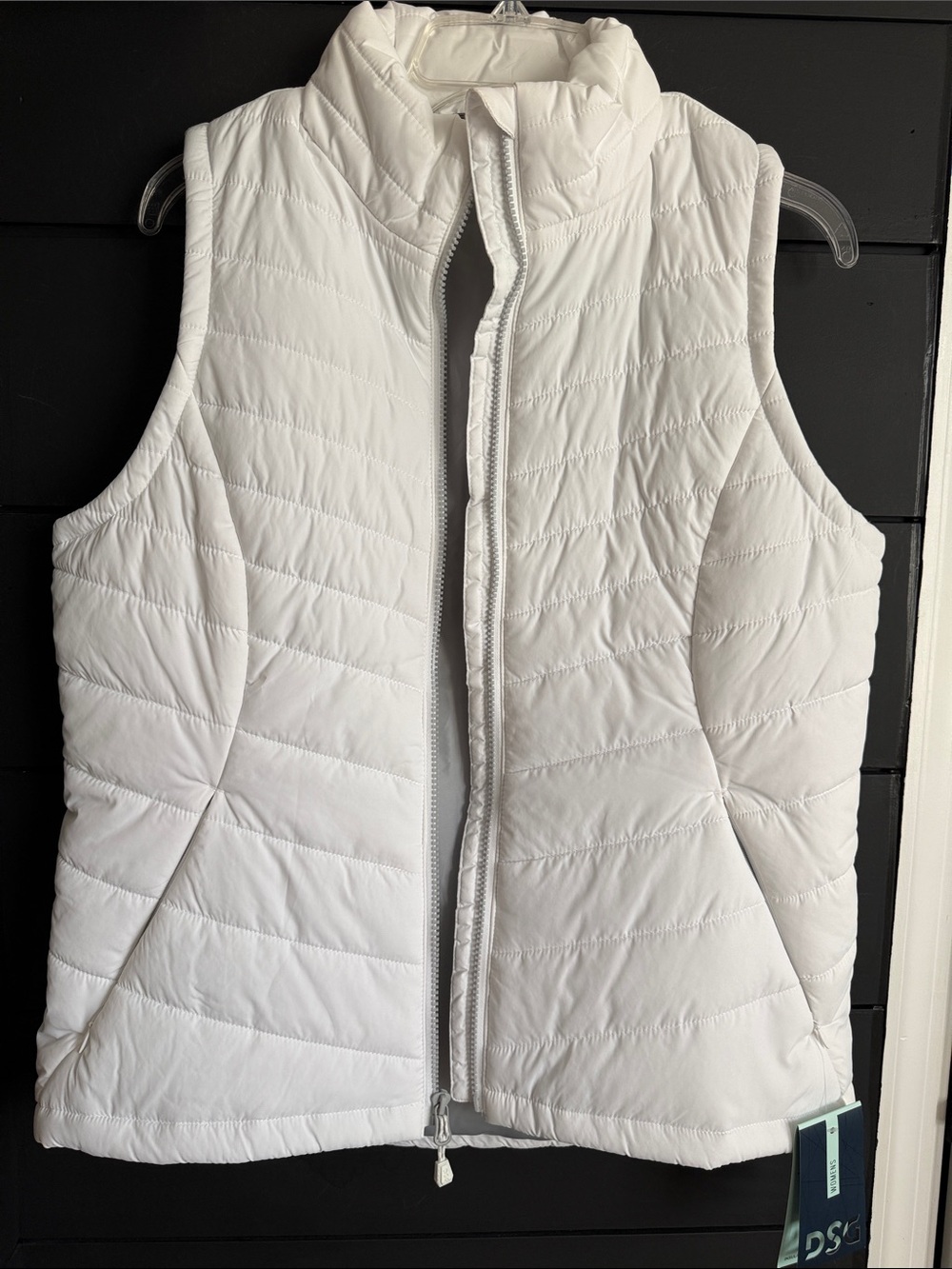 DSG White Quilted Puffer Vest M